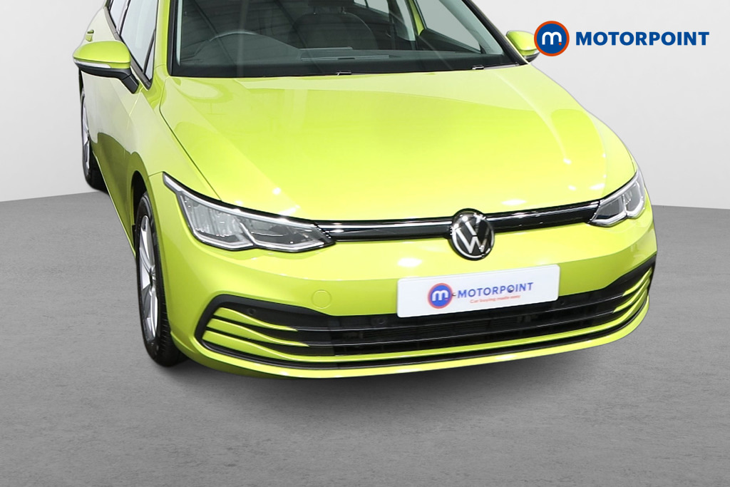 Compare Volkswagen Golf 2.0 Tdi Life  Yellow