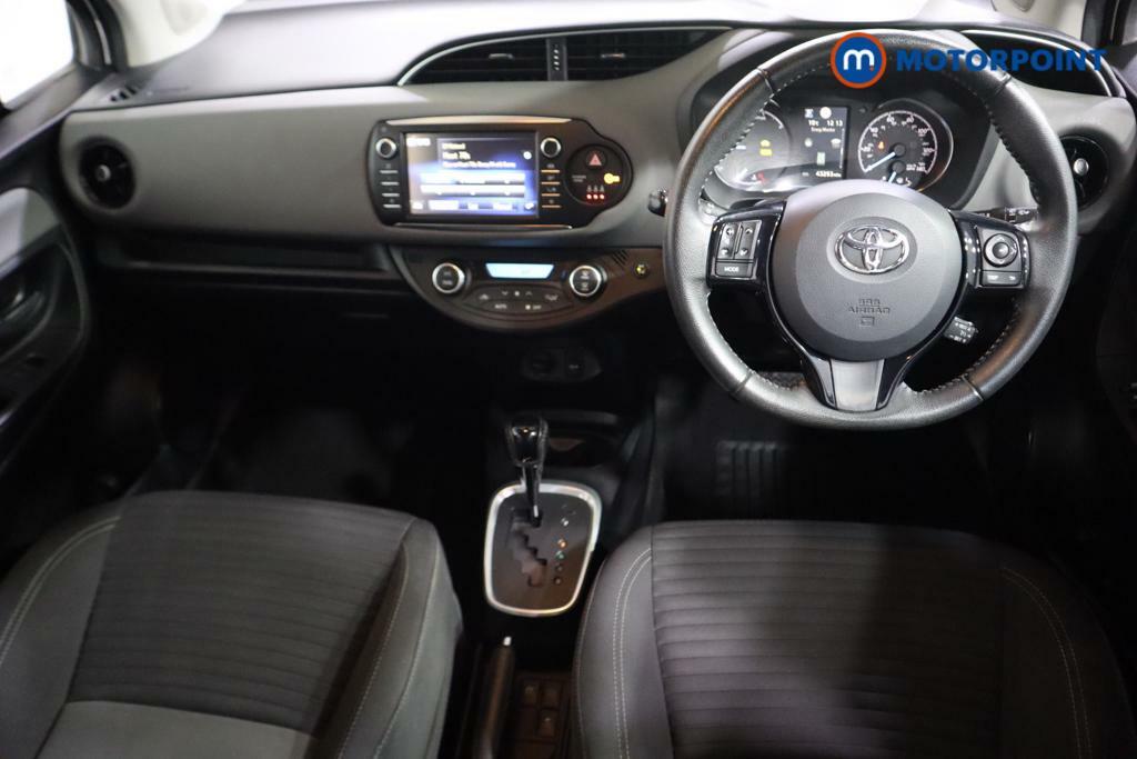 Compare Toyota Yaris 1.5 Hybrid Icon Tech Cvt  White