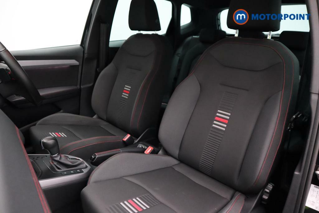 Compare Seat Arona 1.0 Tsi 110 Fr Ez Dsg  Black