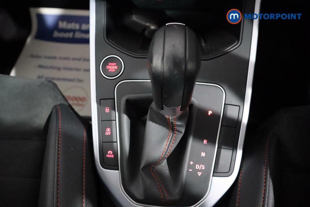 Compare Seat Arona 1.0 Tsi 110 Fr Edition Dsg  Silver