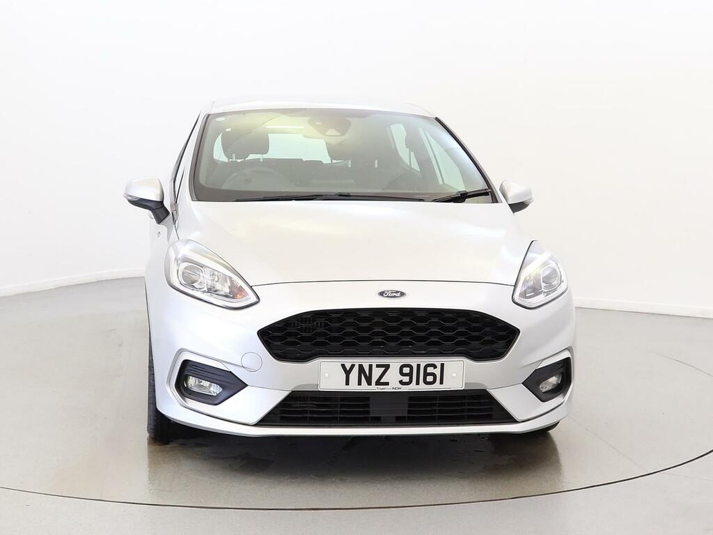 Compare Ford Fiesta 1.0 Ecoboost St-line YNZ9161 Silver