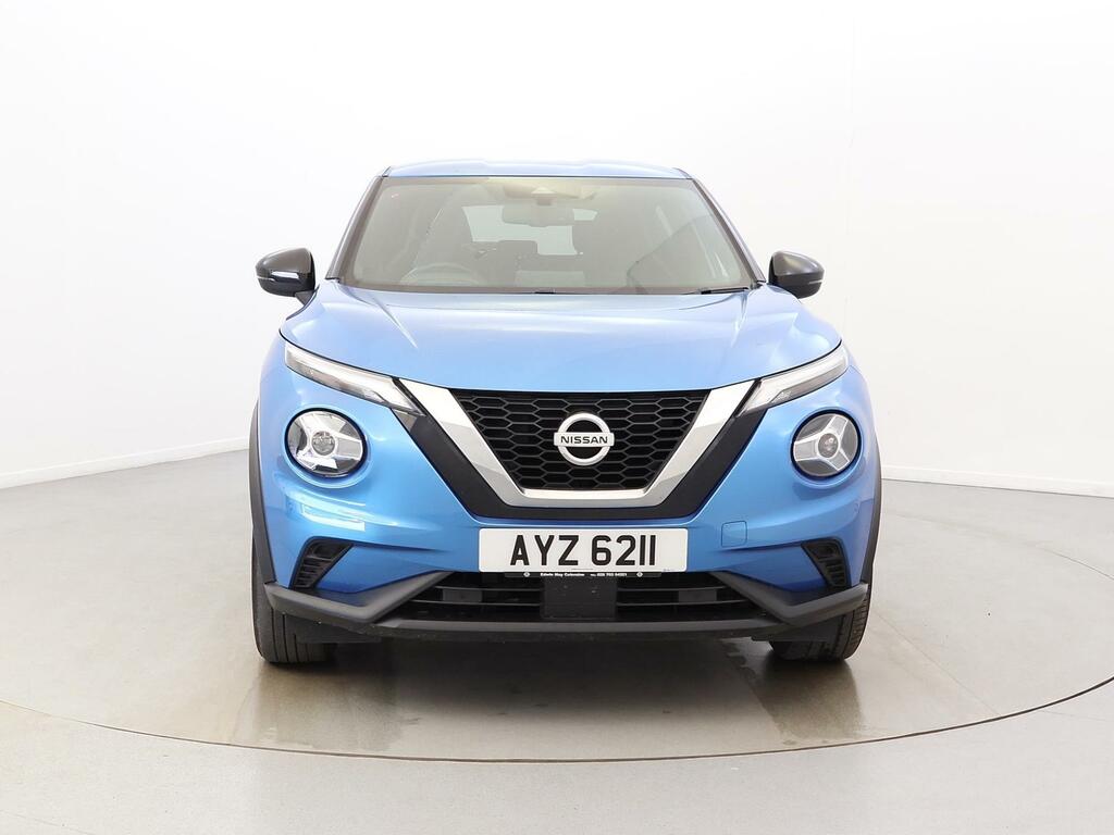 Compare Nissan Juke 1.0 Dig-t 114 N-connecta Dct AYZ6211 Blue