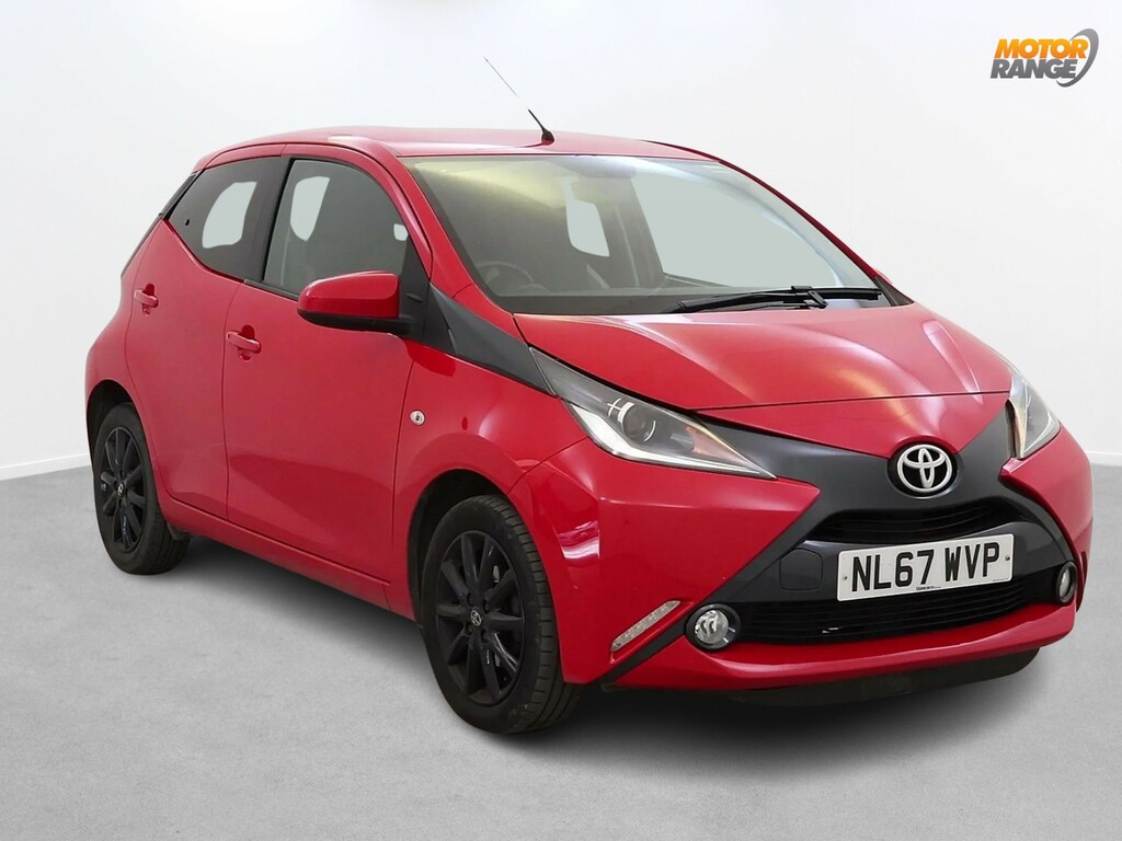 Compare Toyota Aygo 1.0 Vvt-i X-style Instyle NL67WVP Red