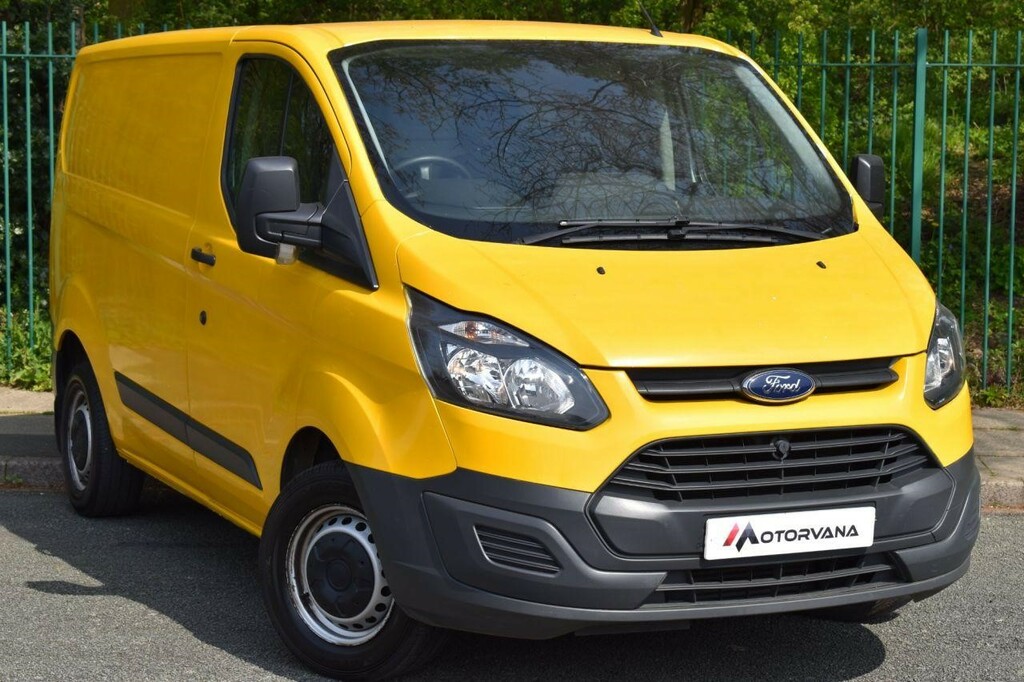 Compare Ford Transit Custom 2.2 290 Lr Pv 99 Bhp 203Pm With Only 95 Deposit HV66LZH Yellow