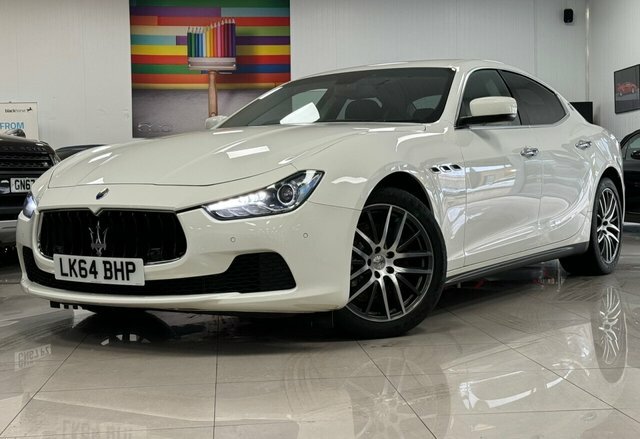 Compare Maserati Ghibli 3.0 Dv6 275 Bhp LK64BHP White