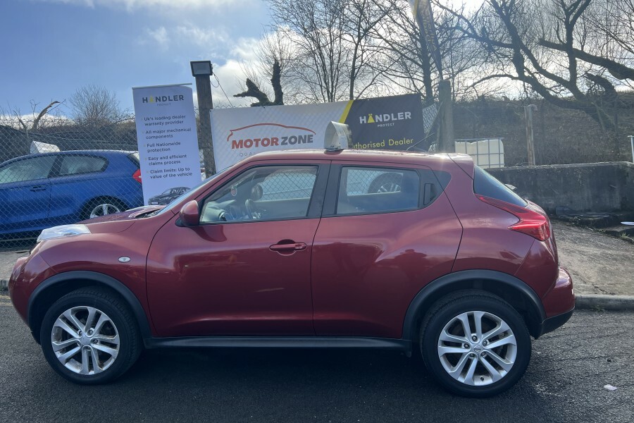 Compare Nissan Juke Variant Acenta SH61MUY Red