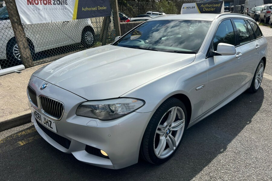 Compare BMW 5 Series Variant Msport Steptronic VE61JHZ Silver