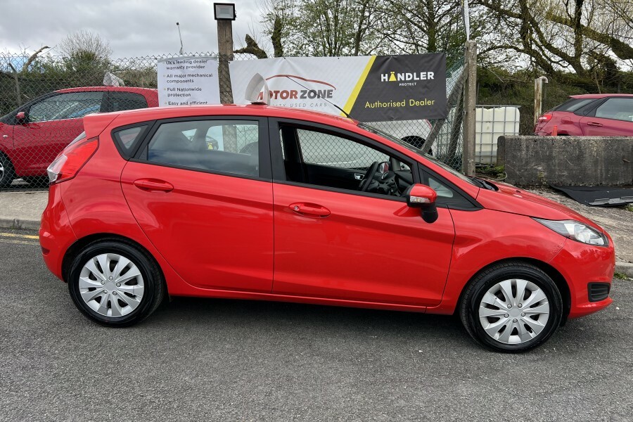 Ford Fiesta Variant Style Red #1