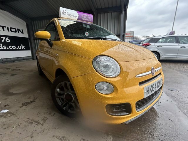 Compare Fiat 500 Hatchback HK64KNC Yellow