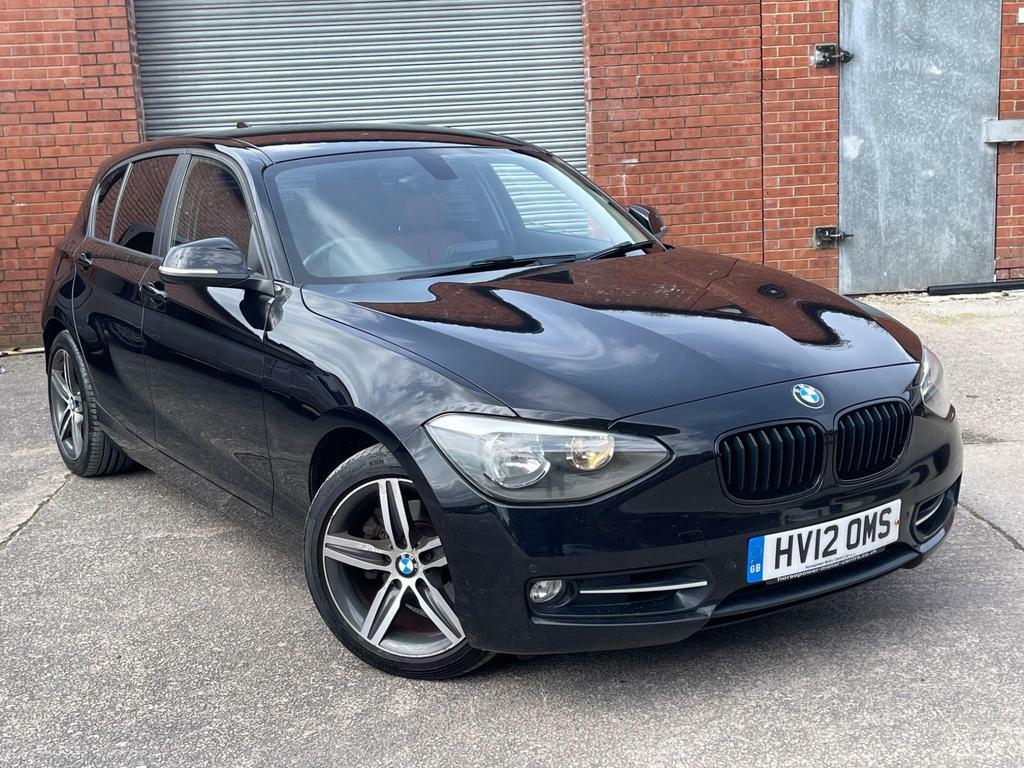 Compare BMW 1 Series 2.0 120D Sport Euro 5 Ss HV12OMS Black