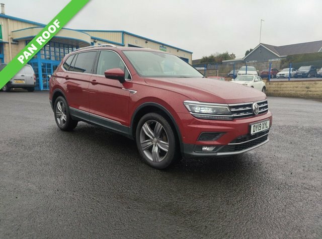 Compare Volkswagen Tiguan 2.0 Sel Tdi 148 Bhp DY19XYL Red
