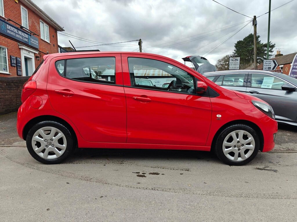 Compare Vauxhall Viva 1.0I Se Euro WD16CXH Red