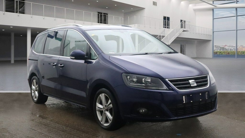 Compare Seat Alhambra 2.0 Tdi Cr Ecomotive Xcellence 150 Pan Roof CY67DGO Blue