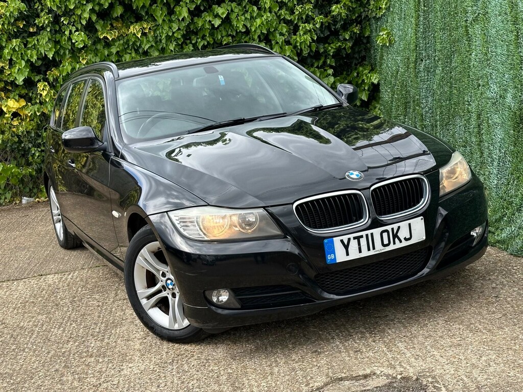 Compare BMW 3 Series 2.0 Es Touring Euro 5 Ss YT11OKJ Black