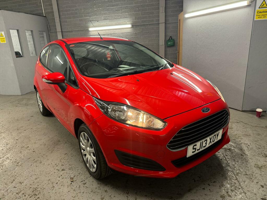 Compare Ford Fiesta Style SJ13XOY Red