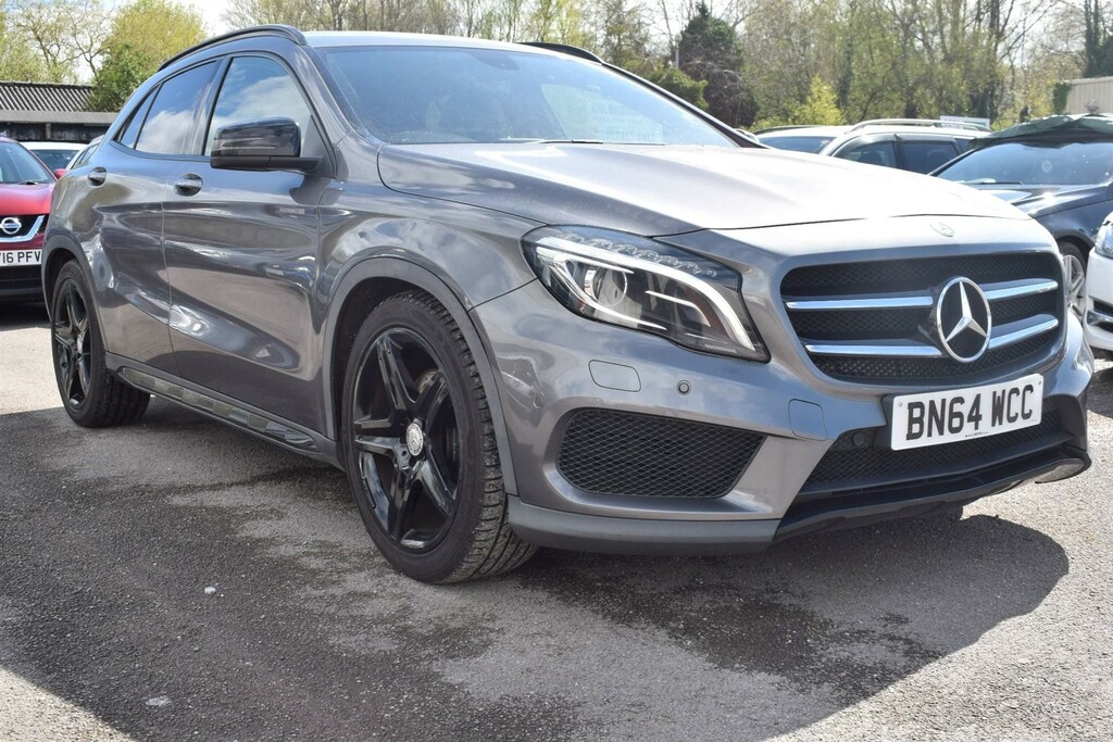 Compare Mercedes-Benz GLA Class 2.1 Cdi Amg Line 7G-dct 4Matic Euro 6 Ss BN64WCC Grey