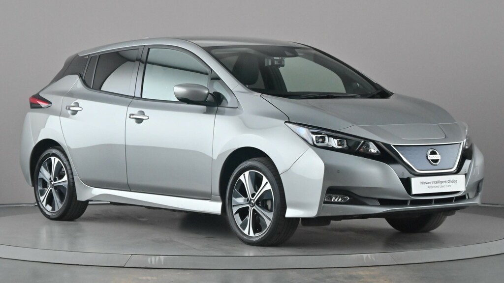 Compare Nissan Leaf 62Kwh E Tekna LS70FCC Silver