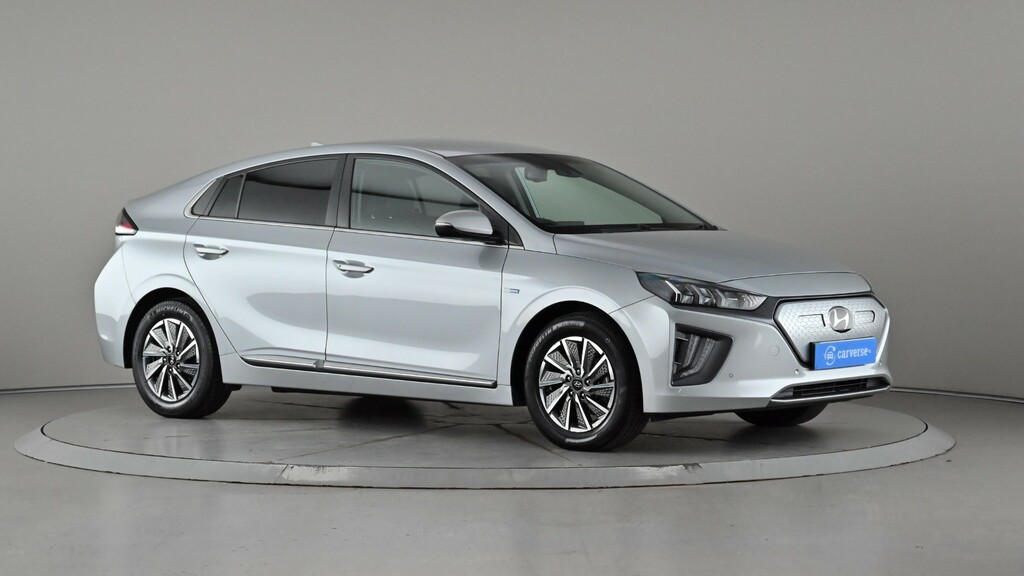 Compare Hyundai Ioniq Hyundai Ioniq 38.3Kwh Premium Se Hatchback Ele DY21YRV Silver
