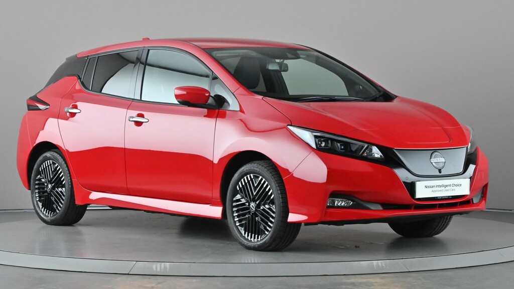 Compare Nissan Leaf 59Kwh E Tekna LO73WWT Red