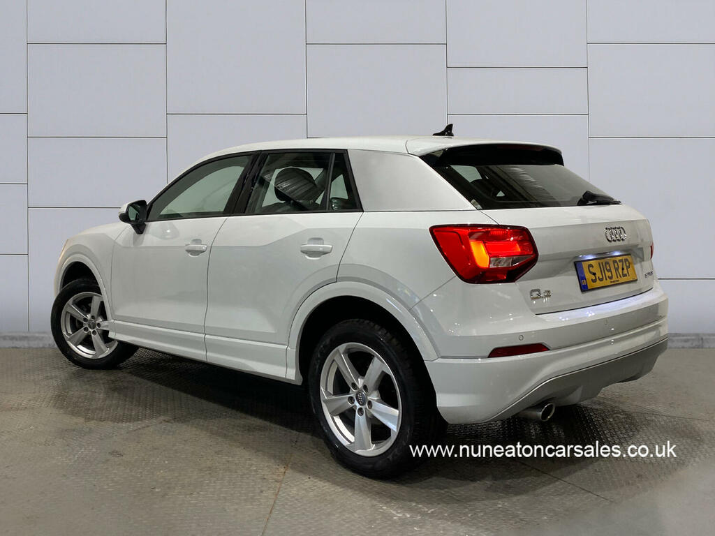Audi Q2 Estate 1.0 White #1