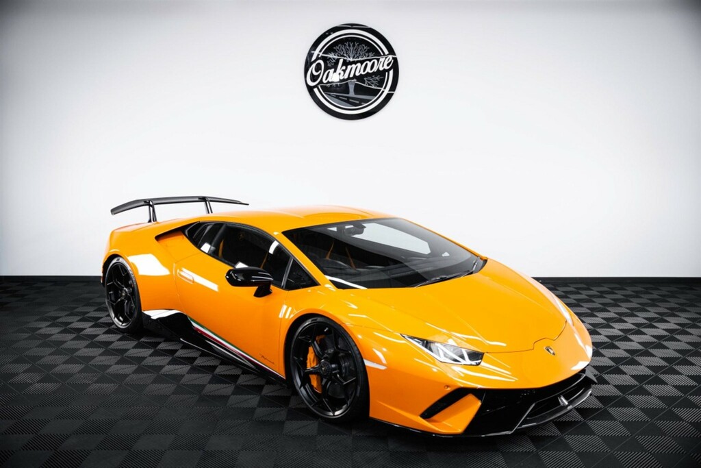 Compare Lamborghini Huracan Coupe L1BNO Orange
