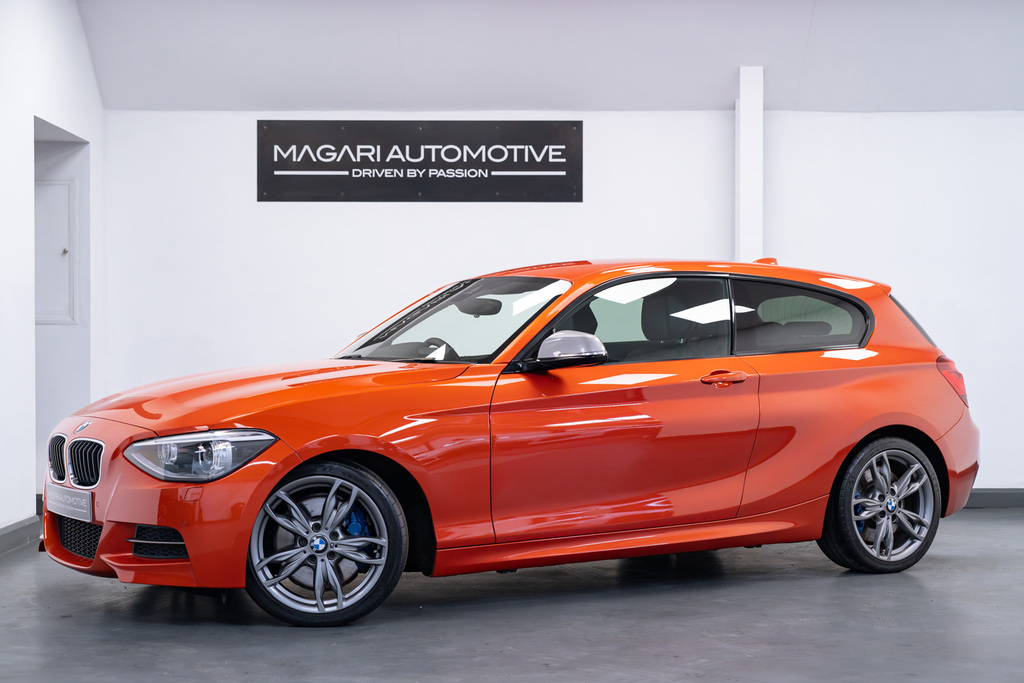 Compare BMW 1 Series 3.0 M135i  Orange