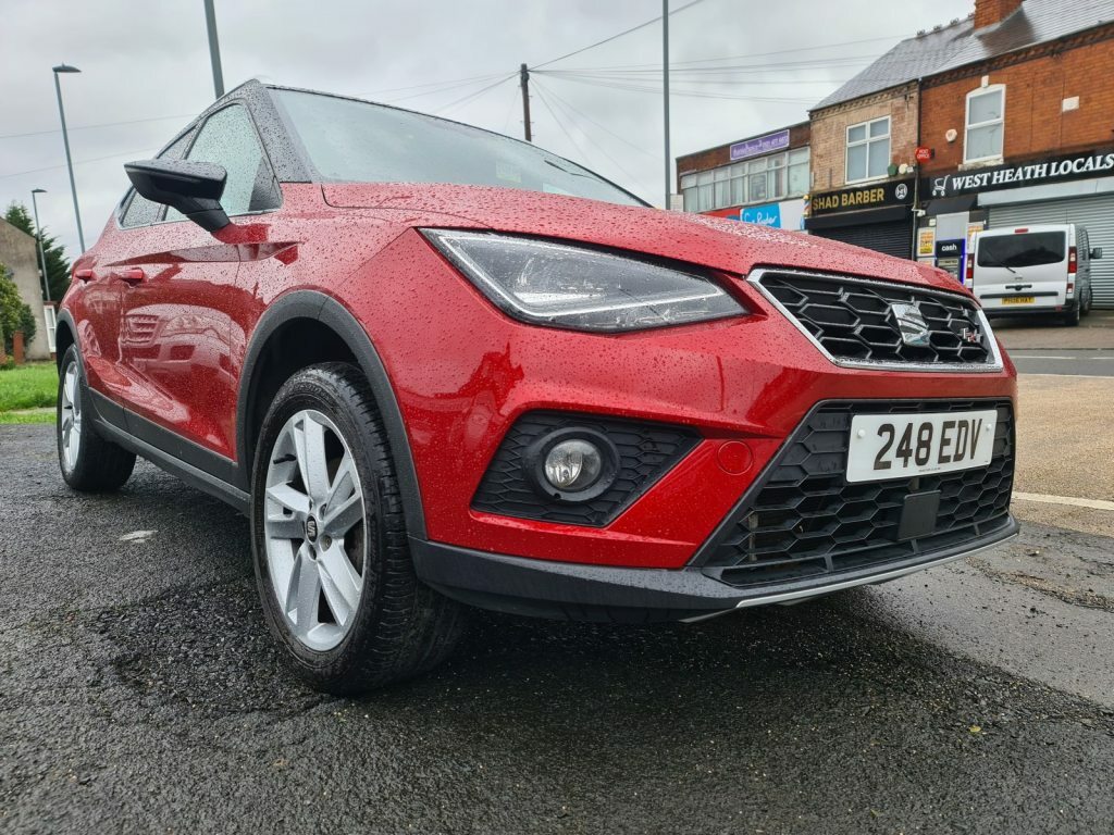 Compare Seat Arona Fr MK18OHS Red