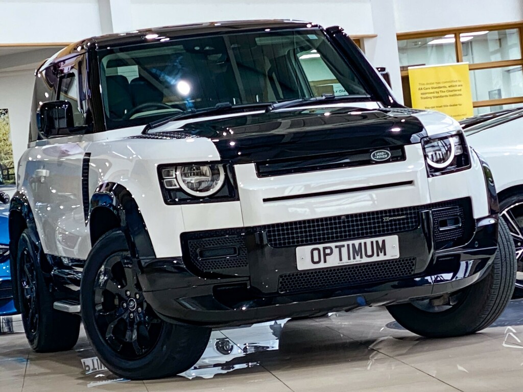 Compare Land Rover Defender 90 3.0 D250 X-dynamic S 90 P700JPD White