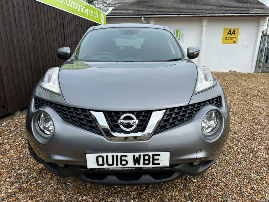 Compare Nissan Juke N-connecta Dci OU16WBE Grey