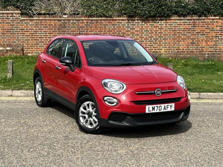 Compare Fiat 500X 1.0 Urban LM70AFY Red