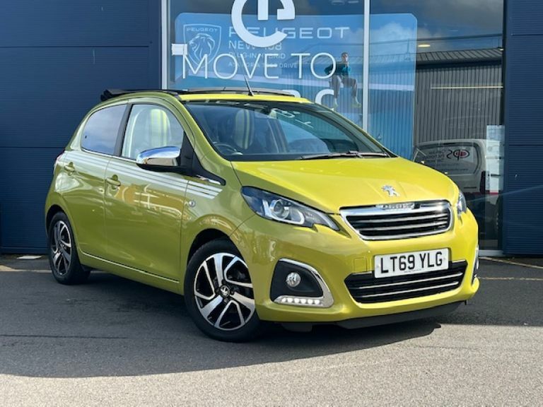 Compare Peugeot 108 1.0 72 Collection LT69YLG Green