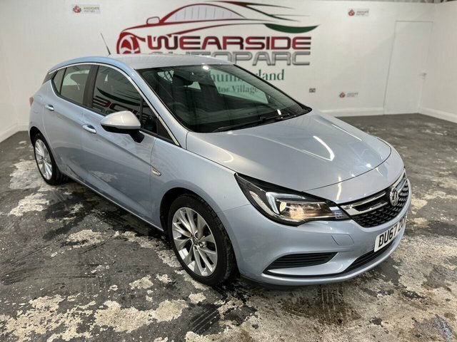 Compare Vauxhall Astra Design DU67ZCY Silver