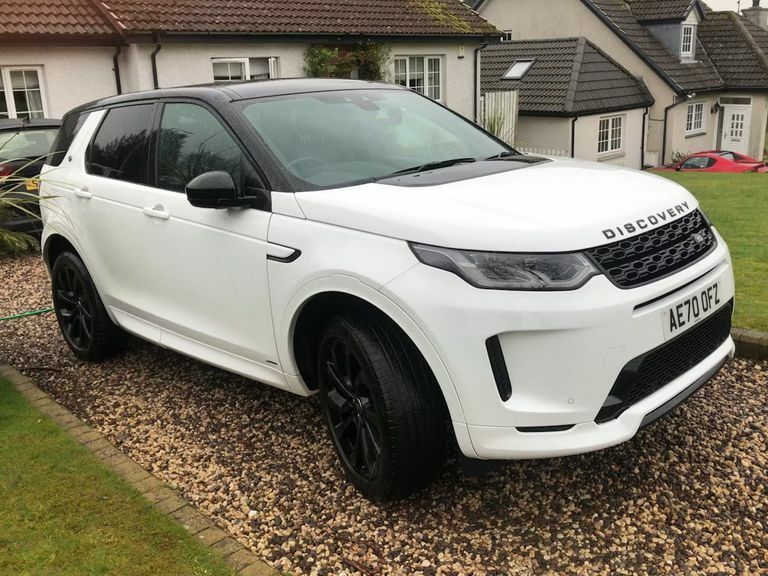 Compare Land Rover Discovery Sport 2.0 P200 R-dynamic Se AE70OFZ White