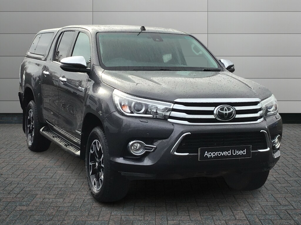 Compare Toyota HILUX Toyota Hilux Dbcb 2.4 D-4d Invincible X Pickup SN18XPO Grey