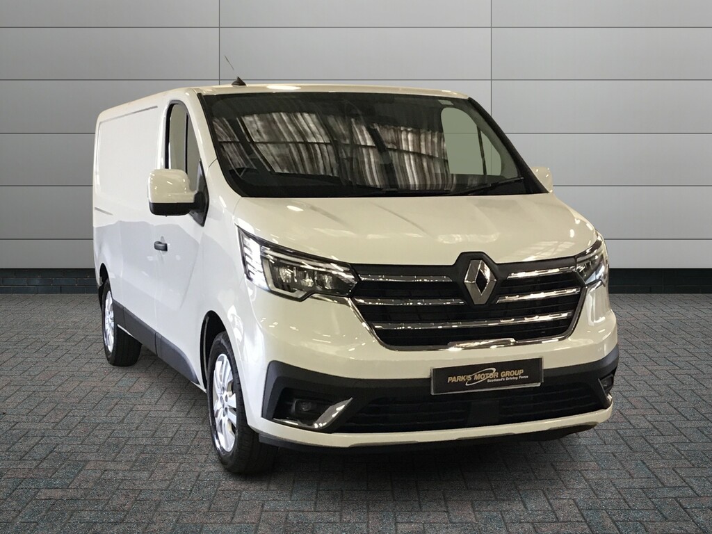 Compare Renault Trafic Ll30 Blue Dci 130 Extra Van SH24NPY White