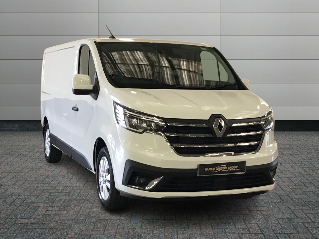 Compare Renault Trafic Ll30 Blue Dci 130 Extra Van SH24NPX White