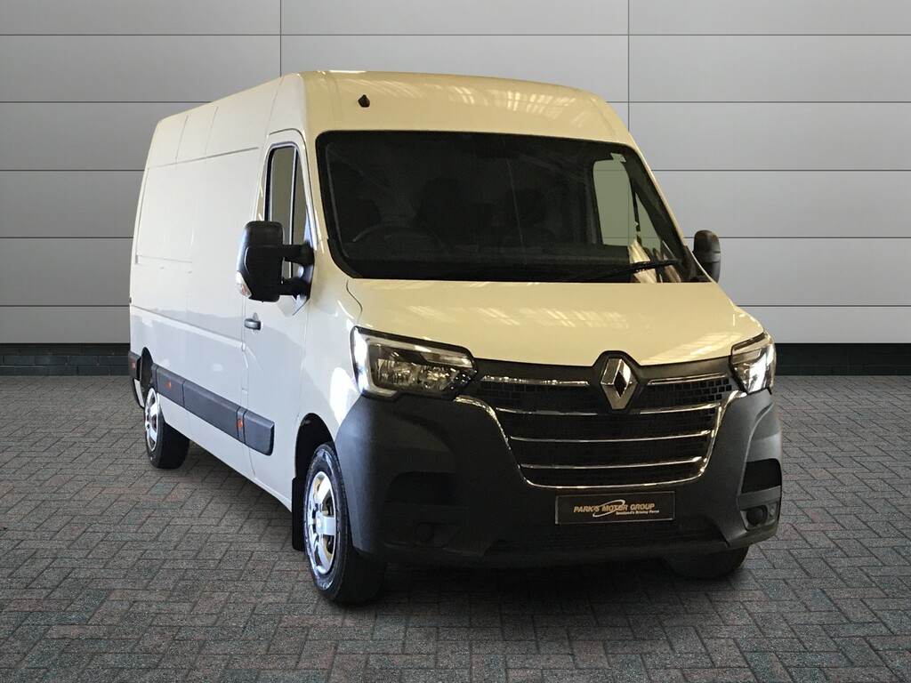 Compare Renault Master Lm35 Blue Dci 135 Advance Medium Roof Van SH24NUP White