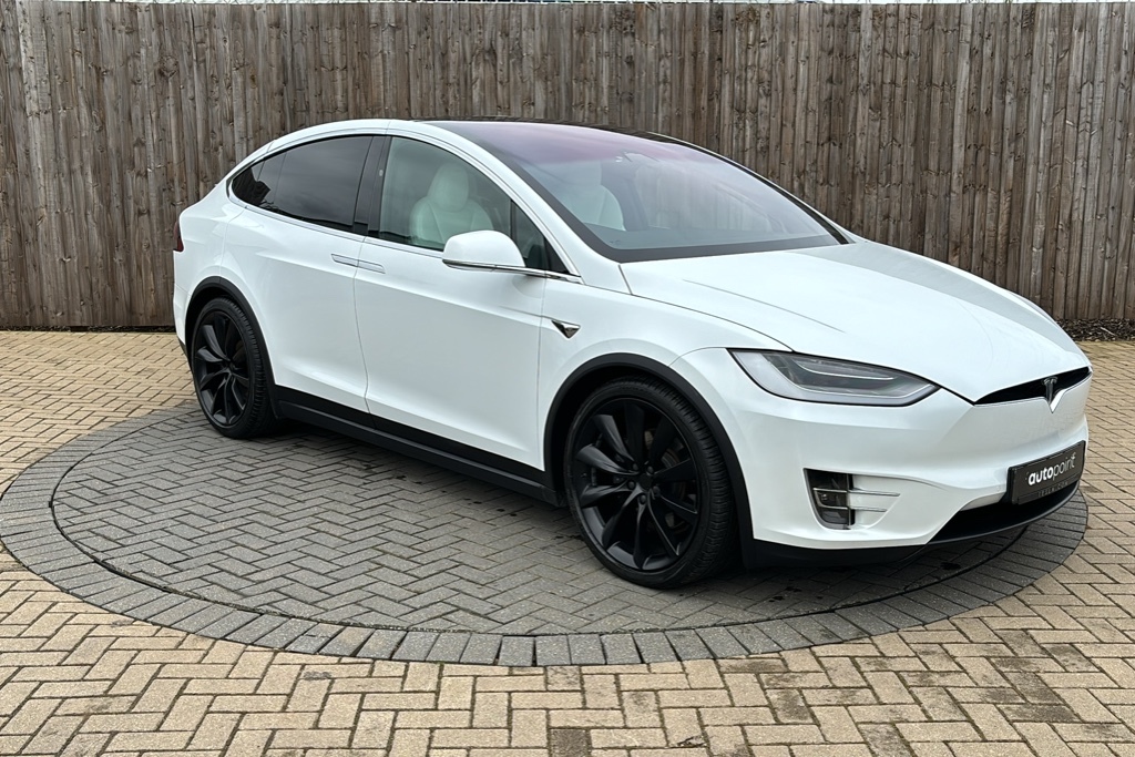 Compare Tesla Model X Long Range Awd 417 Ps YH70HLC White