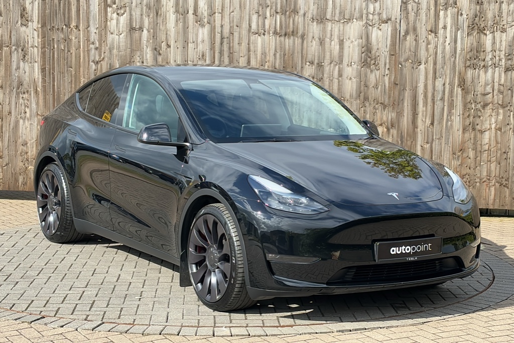 Compare Tesla Model Y Performance Awd 426 Ps NA72ZNW Black