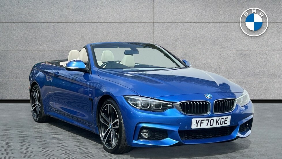Compare BMW 4 Series 420D M Sport YF70KGE Blue