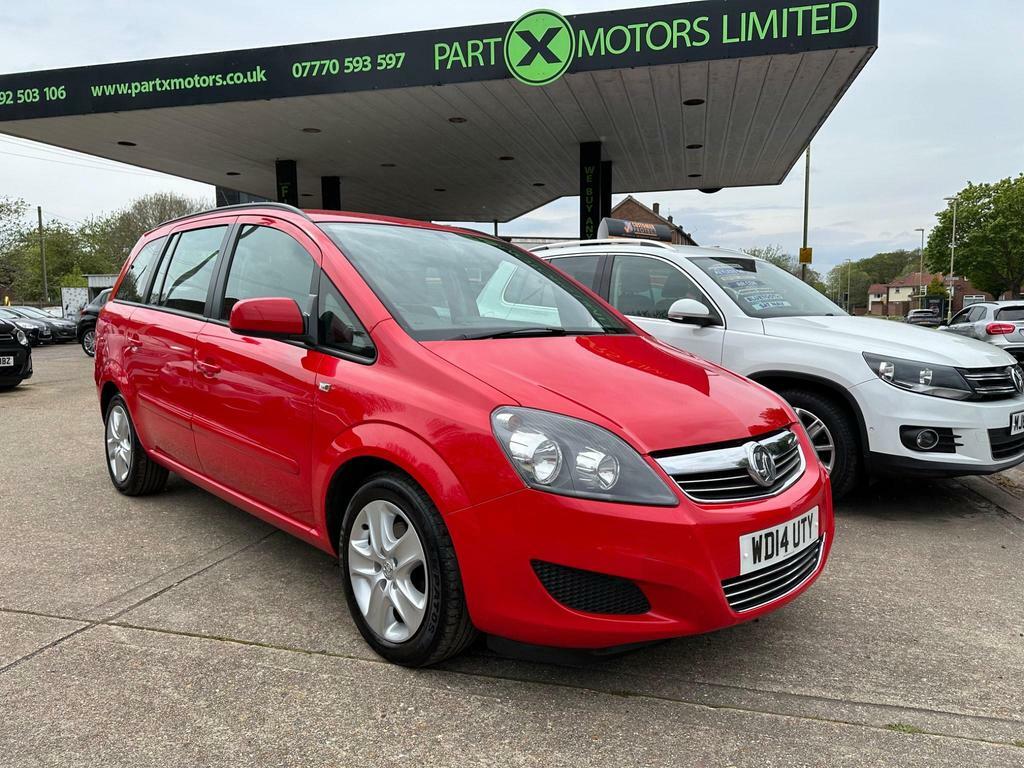 Compare Vauxhall Zafira 1.8 16V Exclusiv Euro 5 WD14UTY Red