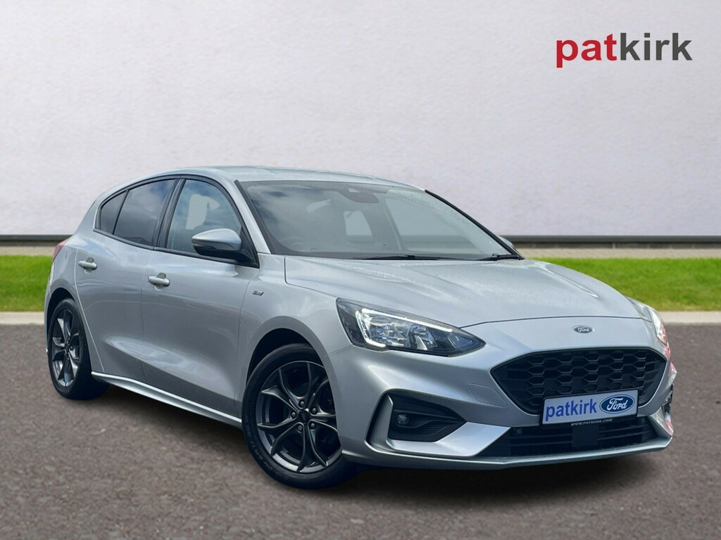 Compare Ford Focus 1.5 Ecoblue 120 St-line SB70XYA Silver