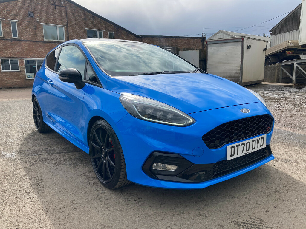 Compare Ford Fiesta St Edition DT70DYD Blue