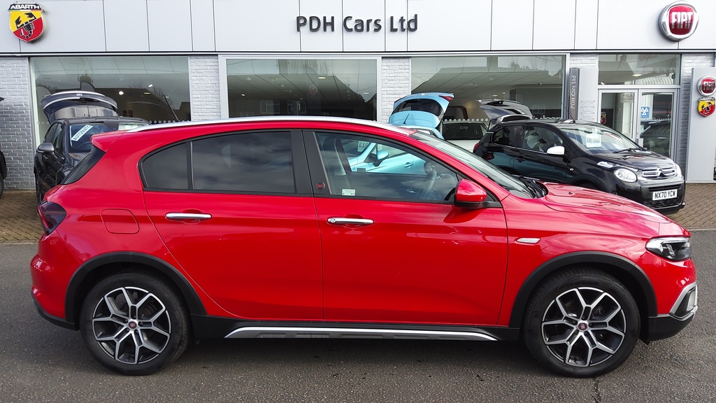 Fiat Tipo Red Red #1
