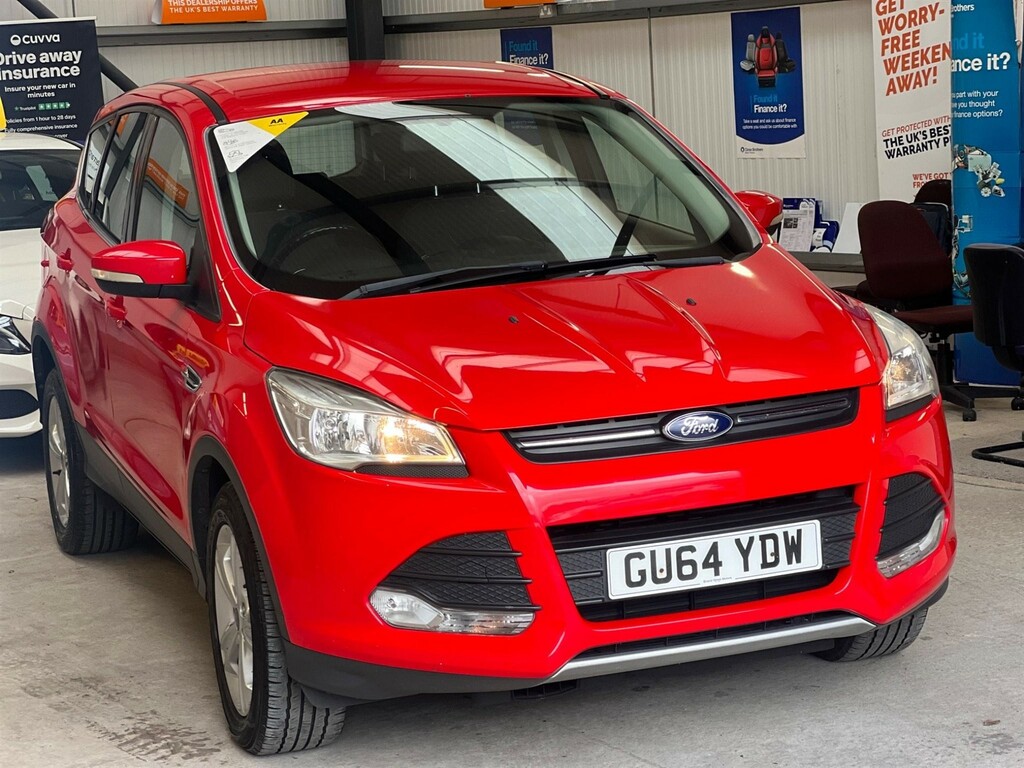 Compare Ford Kuga 2.0 Tdci Zetec 2Wd Euro 5 GU64YDW Red