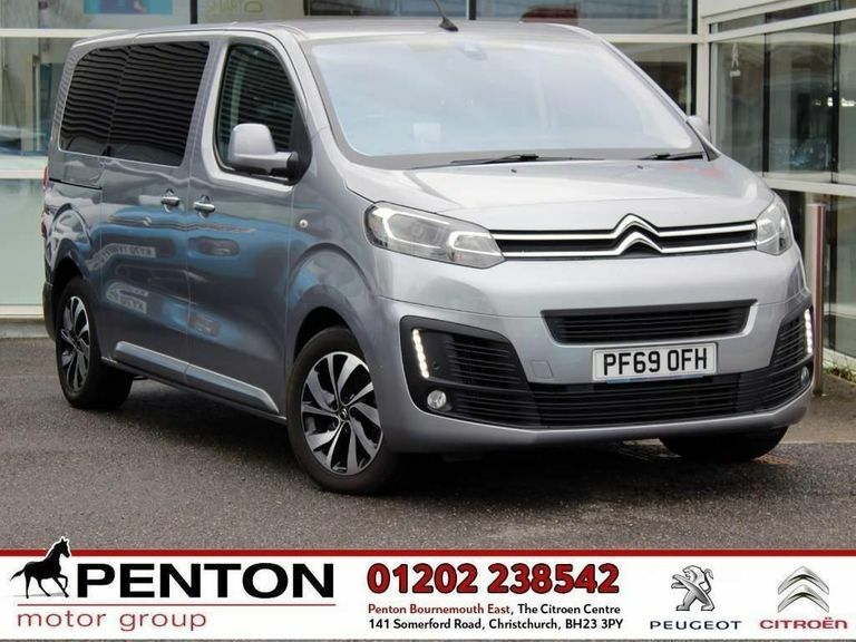 Compare Citroen SpaceTourer Bluehdi Flair M Ss PF69OFH Grey