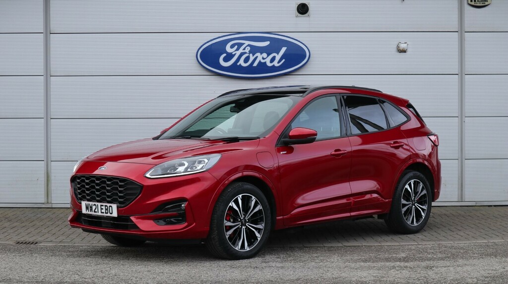 Compare Ford Kuga St-line X MW21EBO Red