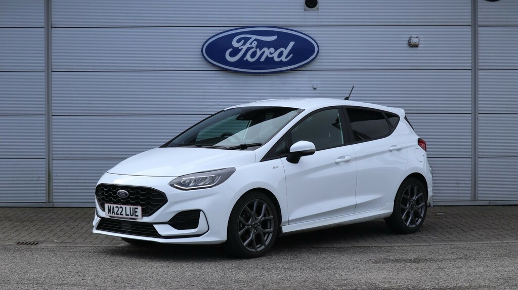 Compare Ford Fiesta St-line Edition MA22LUE White