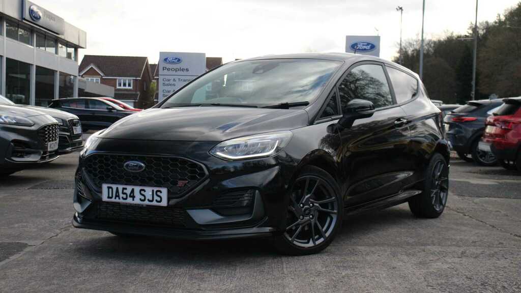Compare Ford Fiesta St-2 SO22WUH Black