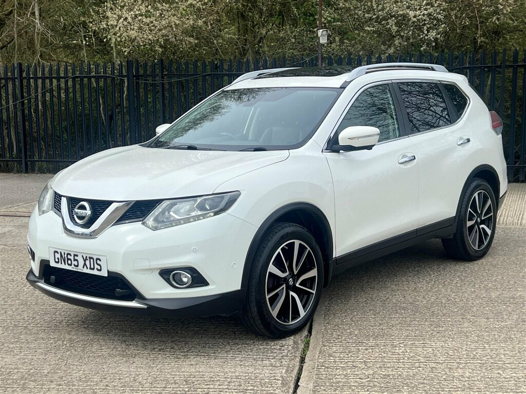 Compare Nissan X-Trail 1.6 Dci Tekna Xtron Euro 6 Ss GN65XDS White
